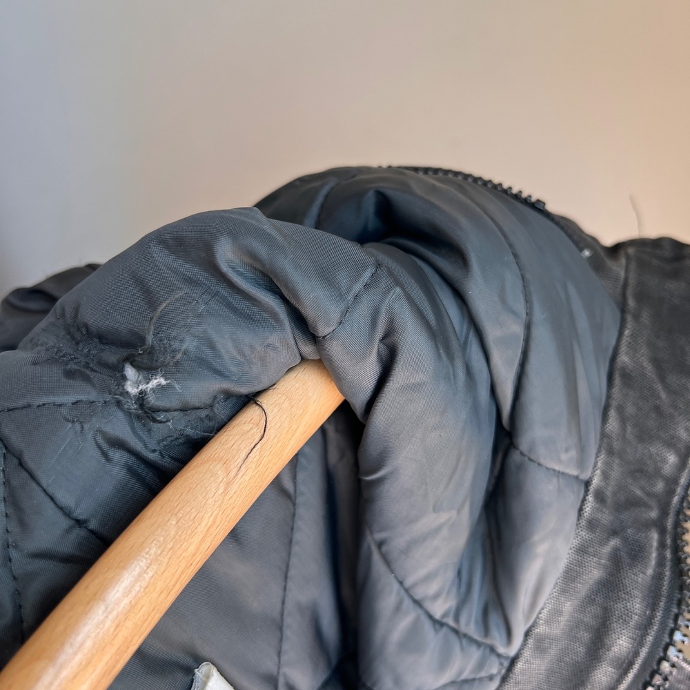 Vintage Carhartt Jacket USA Made Black CQ385 L 90s Hooded Chore Detroit Siberian - Picture 9 of 11